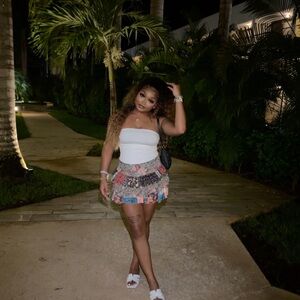 Meet your Posher, Jade